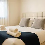 Seaview Beach Front 3Br Tlv By Sweetyguest